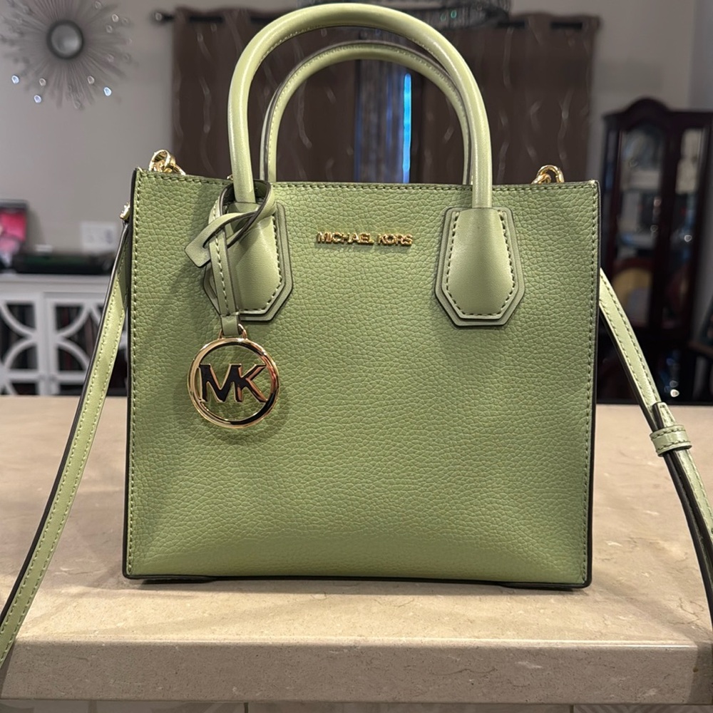 Michael Kors medium green leather purse
